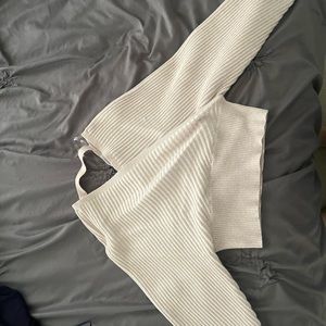 Sparkly light pink cropped sweater